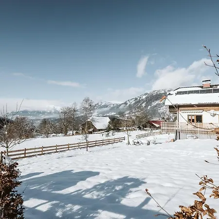 Mirnockahoi - Familienfreundliches Ferienhaus Fuer 4 Erwachsene, Maritimes Bergerlebnis, Panoramablick Von Terrasse Und Balkon, Carinthia, Millstaettersee Ferndorf Exterior photo